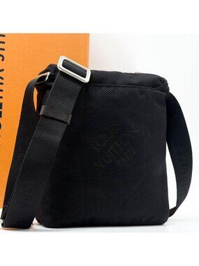 Louis Vuitton Citadin Damier Geant Shoulder Bag Black